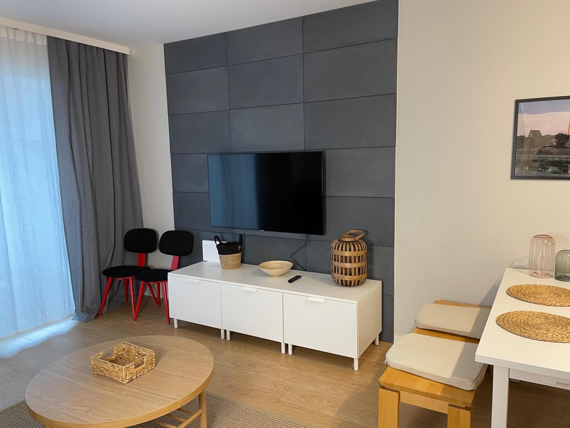 Essence Lux Apartment, Free Parking, Self Check-In 24H Poznan Bagian luar foto